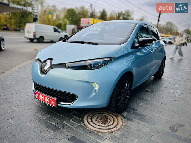 Рено Зое 2015 в Тернополе на Automoto.ua Синий Рено Зое, объемом двигателя 0 л и пробегом 98 тыс. км за 7800 $, фото 2 на Automoto.ua