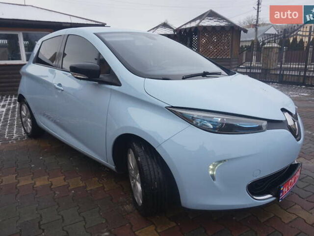 Синий Рено Зое, объемом двигателя 0 л и пробегом 149 тыс. км за 6888 $, фото 16 на Automoto.ua