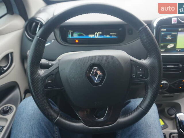 Синий Рено Зое, объемом двигателя 0 л и пробегом 149 тыс. км за 6888 $, фото 30 на Automoto.ua