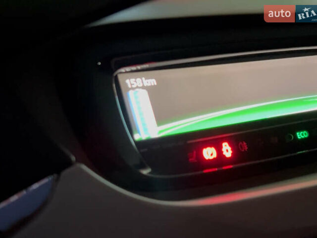 Рено Зое 2015 в Тернополе на Automoto.ua Синий Рено Зое, объемом двигателя 0 л и пробегом 98 тыс. км за 7800 $, фото 50 на Automoto.ua