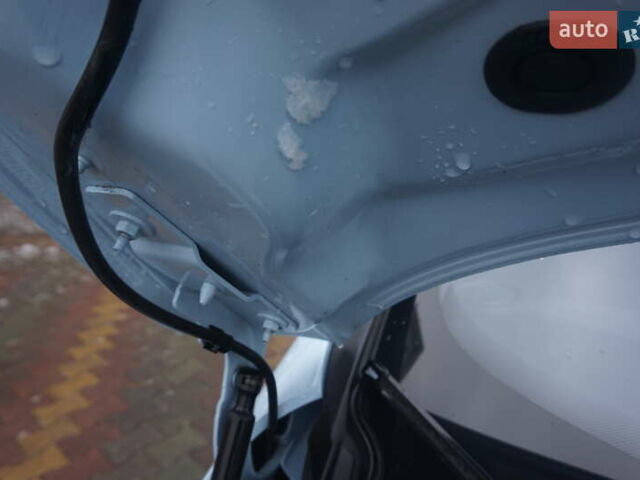 Синий Рено Зое, объемом двигателя 0 л и пробегом 149 тыс. км за 6888 $, фото 59 на Automoto.ua