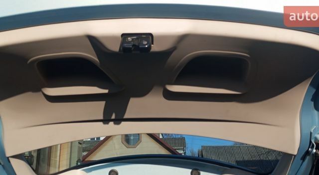 Синий Рено Зое, объемом двигателя 0 л и пробегом 65 тыс. км за 6500 $, фото 16 на Automoto.ua