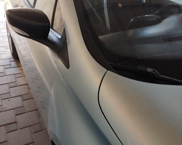 Синій Рено Зое, об'ємом двигуна 0 л та пробігом 138 тис. км за 8000 $, фото 2 на Automoto.ua