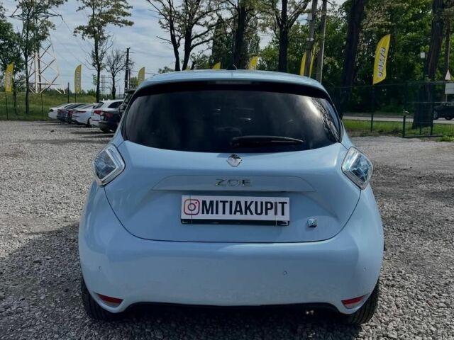 Синий Рено Зое, объемом двигателя 0 л и пробегом 200 тыс. км за 8700 $, фото 4 на Automoto.ua