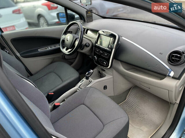 Синій Рено Зое, об'ємом двигуна 0 л та пробігом 67 тис. км за 6900 $, фото 54 на Automoto.ua