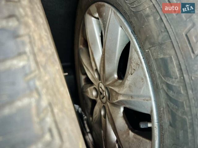 Рено Зое 2015 в Тернополе на Automoto.ua Синий Рено Зое, объемом двигателя 0 л и пробегом 98 тыс. км за 7800 $, фото 28 на Automoto.ua