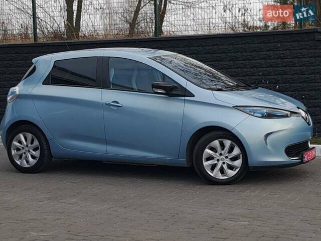 Синий Рено Зое, объемом двигателя 0 л и пробегом 85 тыс. км за 6500 $, фото 5 на Automoto.ua