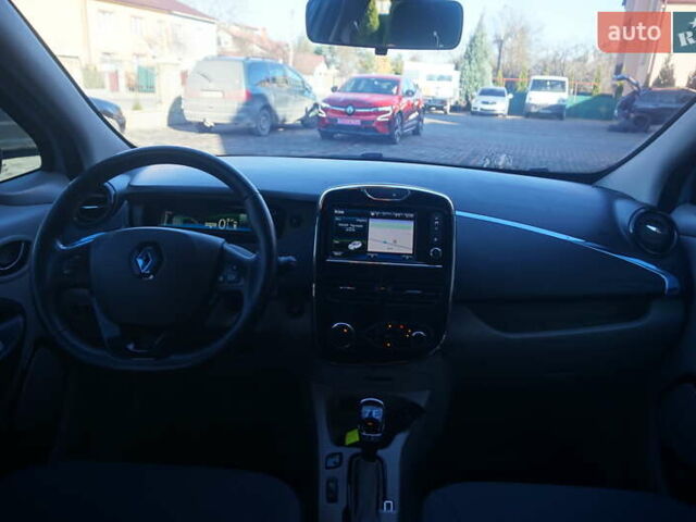 Синій Рено Зое, об'ємом двигуна 0 л та пробігом 115 тис. км за 7000 $, фото 48 на Automoto.ua