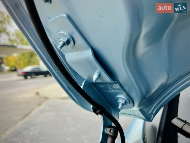 Рено Зое 2015 в Тернополе на Automoto.ua Синий Рено Зое, объемом двигателя 0 л и пробегом 98 тыс. км за 7800 $, фото 21 на Automoto.ua