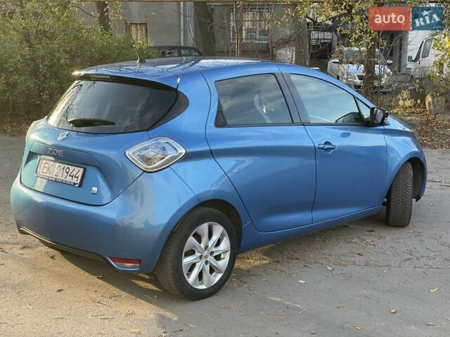 Синий Рено Зое, объемом двигателя 0 л и пробегом 105 тыс. км за 7150 $, фото 7 на Automoto.ua