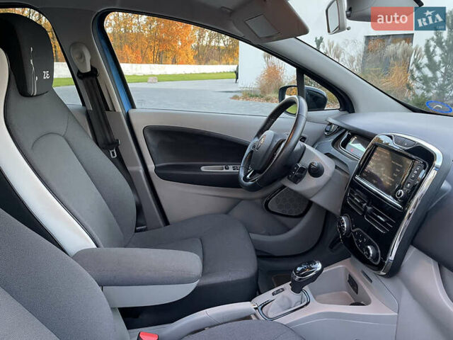 Рено Зое 2016 у Луцьку на Automoto.ua Синій Рено Зое, об'ємом двигуна 0 л та пробігом 71 тис. км за 7300 $, фото 16 на Automoto.ua