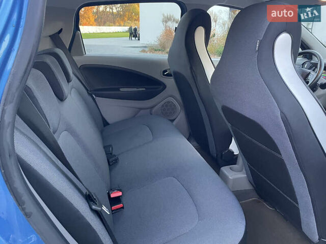 Рено Зое 2016 у Луцьку на Automoto.ua Синій Рено Зое, об'ємом двигуна 0 л та пробігом 71 тис. км за 7300 $, фото 27 на Automoto.ua