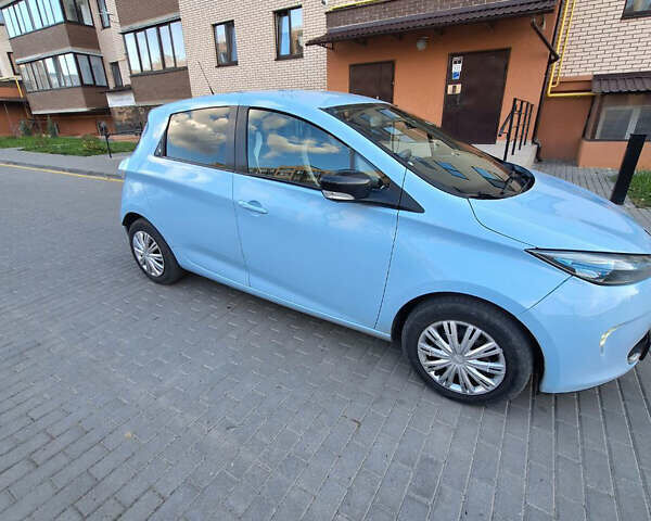 Синий Рено Зое, объемом двигателя 0 л и пробегом 189 тыс. км за 6600 $, фото 1 на Automoto.ua