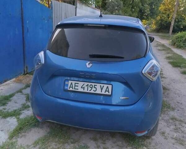 Синий Рено Зое, объемом двигателя 0 л и пробегом 140 тыс. км за 9500 $, фото 5 на Automoto.ua