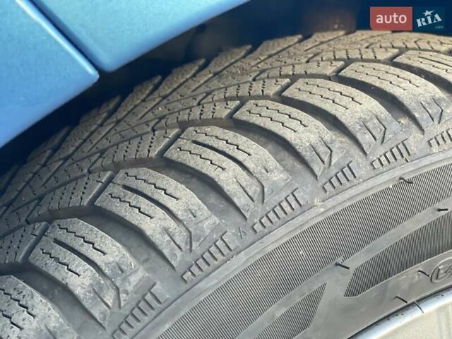 Синий Рено Зое, объемом двигателя 0 л и пробегом 105 тыс. км за 7150 $, фото 31 на Automoto.ua