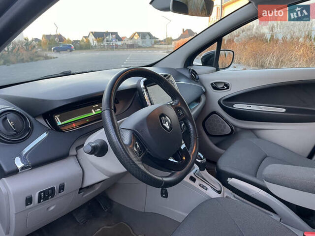 Рено Зое 2016 у Луцьку на Automoto.ua Синій Рено Зое, об'ємом двигуна 0 л та пробігом 71 тис. км за 7300 $, фото 18 на Automoto.ua