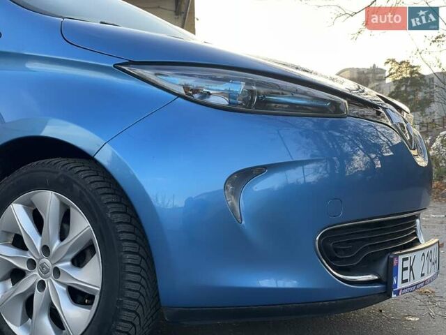 Синий Рено Зое, объемом двигателя 0 л и пробегом 105 тыс. км за 7150 $, фото 36 на Automoto.ua