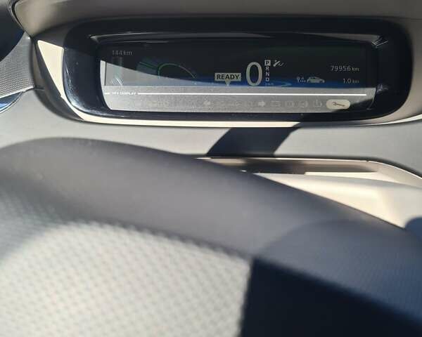 Синий Рено Зое, объемом двигателя 0 л и пробегом 78 тыс. км за 8000 $, фото 12 на Automoto.ua