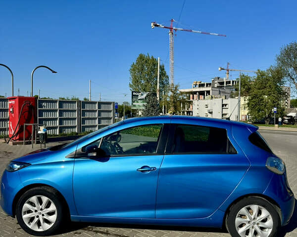 Синий Рено Зое, объемом двигателя 0 л и пробегом 84 тыс. км за 7900 $, фото 9 на Automoto.ua