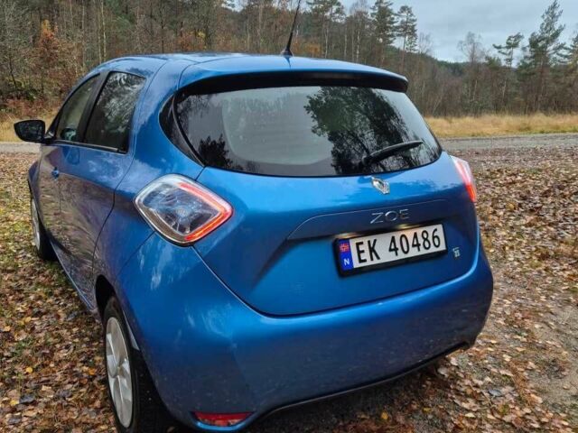 Рено Зое 2016 у Києві на Automoto.ua Синій Рено Зое, об'ємом двигуна 0 л та пробігом 65 тис. км за 5900 $, фото 3 на Automoto.ua