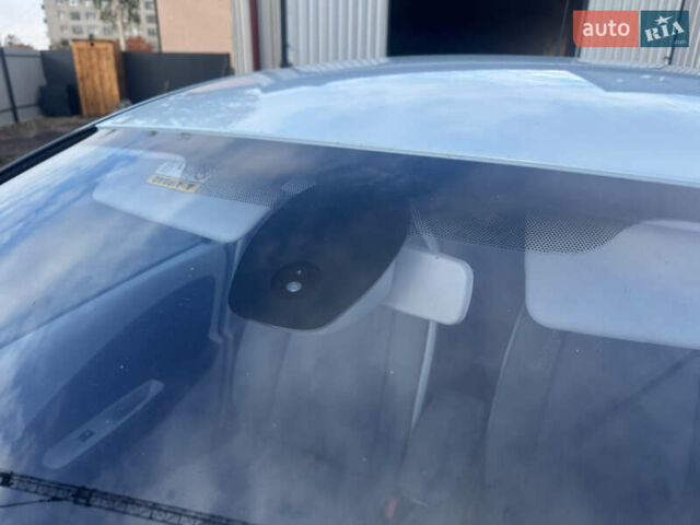 Синий Рено Зое, объемом двигателя 0 л и пробегом 181 тыс. км за 6600 $, фото 10 на Automoto.ua