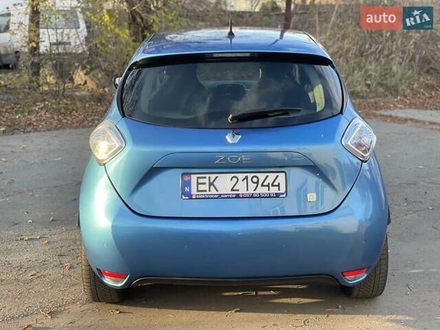 Синий Рено Зое, объемом двигателя 0 л и пробегом 105 тыс. км за 7150 $, фото 42 на Automoto.ua