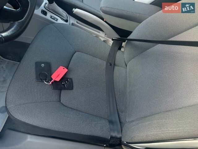 Синий Рено Зое, объемом двигателя 0 л и пробегом 181 тыс. км за 6600 $, фото 15 на Automoto.ua