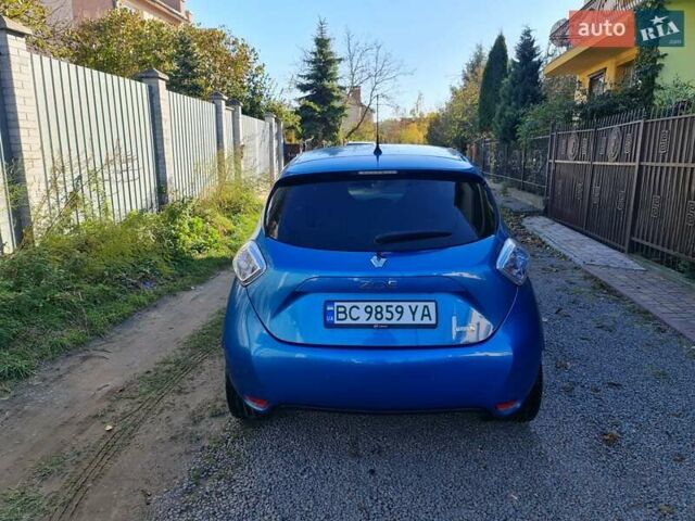 Синий Рено Зое, объемом двигателя 0 л и пробегом 130 тыс. км за 8900 $, фото 1 на Automoto.ua
