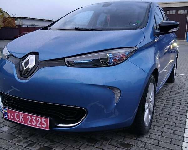 Рено Зое 2016 в Черкассах на Automoto.ua Синий Рено Зое, объемом двигателя 0 л и пробегом 84 тыс. км за 7800 $, фото 2 на Automoto.ua