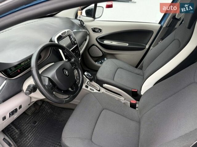 Синій Рено Зое, об'ємом двигуна 0 л та пробігом 105 тис. км за 5950 $, фото 16 на Automoto.ua