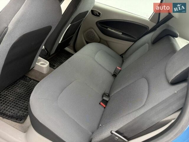 Синій Рено Зое, об'ємом двигуна 0 л та пробігом 105 тис. км за 5950 $, фото 18 на Automoto.ua