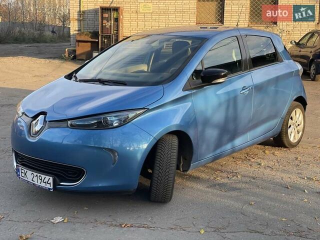 Синий Рено Зое, объемом двигателя 0 л и пробегом 105 тыс. км за 7150 $, фото 3 на Automoto.ua