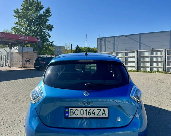 Синий Рено Зое, объемом двигателя 0 л и пробегом 84 тыс. км за 7900 $, фото 6 на Automoto.ua