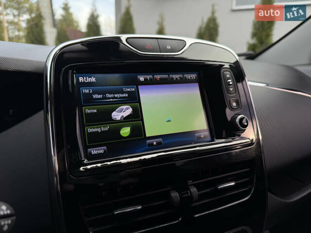 Синий Рено Зое, объемом двигателя 0 л и пробегом 104 тыс. км за 9750 $, фото 49 на Automoto.ua