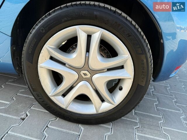 Синій Рено Зое, об'ємом двигуна 0 л та пробігом 68 тис. км за 9700 $, фото 52 на Automoto.ua
