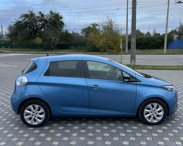 Синий Рено Зое, объемом двигателя 0 л и пробегом 138 тыс. км за 9300 $, фото 8 на Automoto.ua