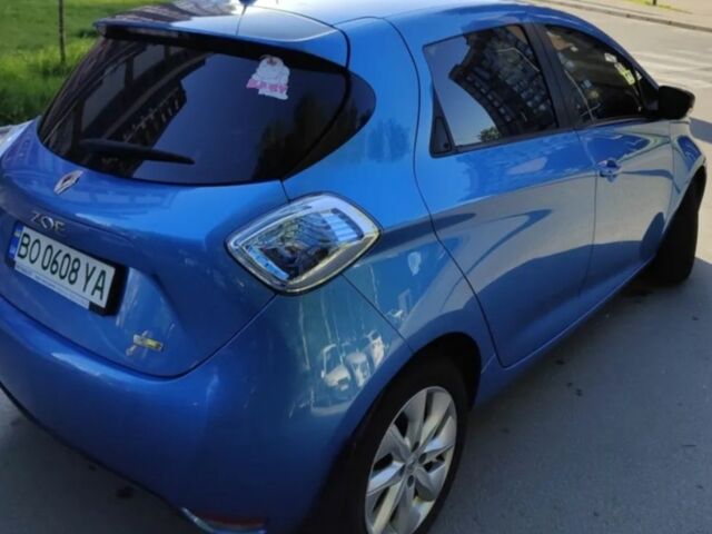Синий Рено Зое, объемом двигателя 0 л и пробегом 129 тыс. км за 8950 $, фото 4 на Automoto.ua