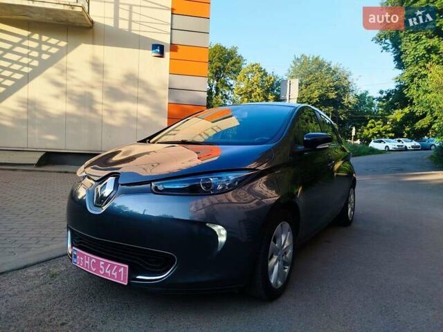 Синий Рено Зое, объемом двигателя 0 л и пробегом 62 тыс. км за 8900 $, фото 2 на Automoto.ua