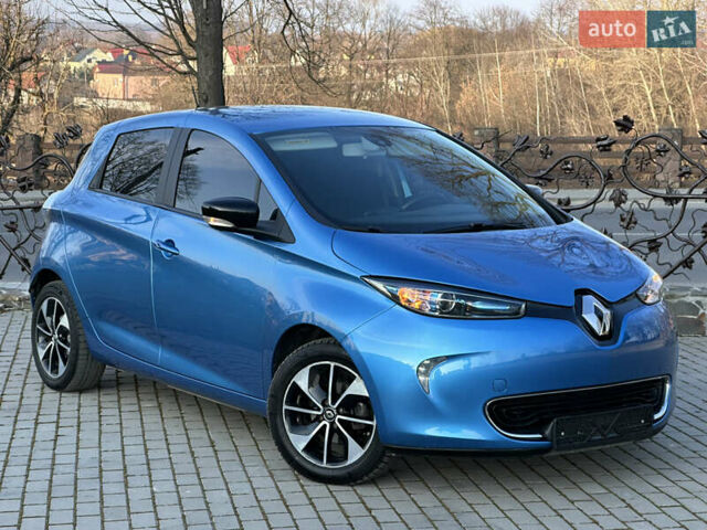 Синий Рено Зое, объемом двигателя 0 л и пробегом 104 тыс. км за 8600 $, фото 2 на Automoto.ua