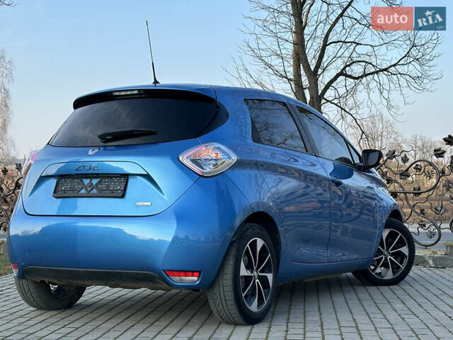 Синий Рено Зое, объемом двигателя 0 л и пробегом 104 тыс. км за 8600 $, фото 22 на Automoto.ua