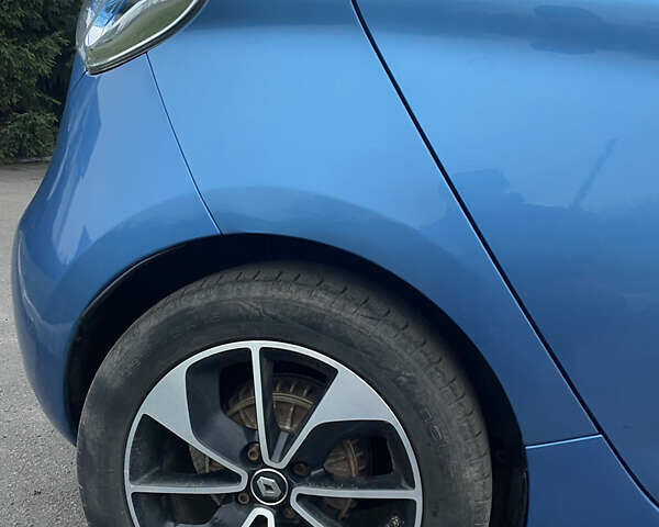 Синий Рено Зое, объемом двигателя 0 л и пробегом 101 тыс. км за 9300 $, фото 14 на Automoto.ua