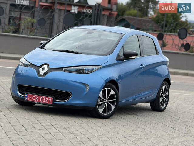 Синий Рено Зое, объемом двигателя 0 л и пробегом 99 тыс. км за 9500 $, фото 3 на Automoto.ua