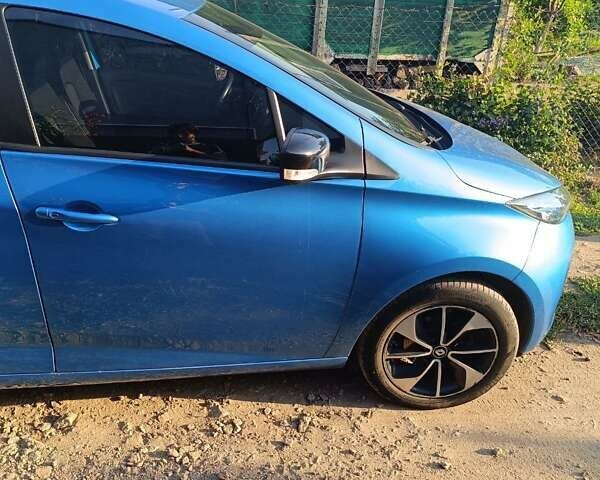 Синий Рено Зое, объемом двигателя 0 л и пробегом 185 тыс. км за 10500 $, фото 5 на Automoto.ua