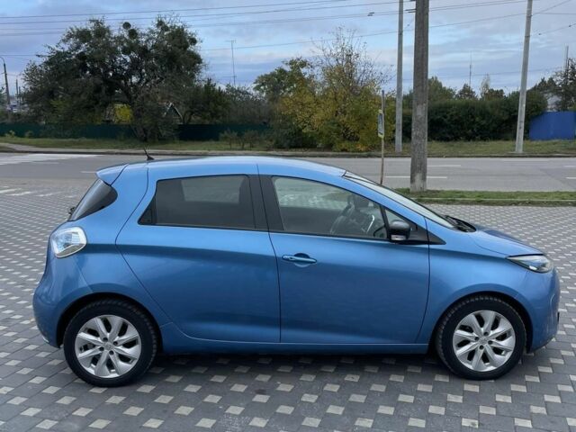 Синий Рено Зое, объемом двигателя 0 л и пробегом 138 тыс. км за 9300 $, фото 2 на Automoto.ua