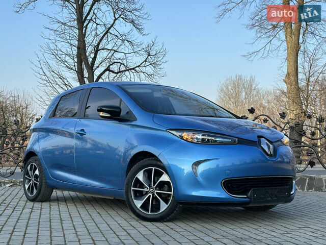 Синий Рено Зое, объемом двигателя 0 л и пробегом 104 тыс. км за 8600 $, фото 3 на Automoto.ua
