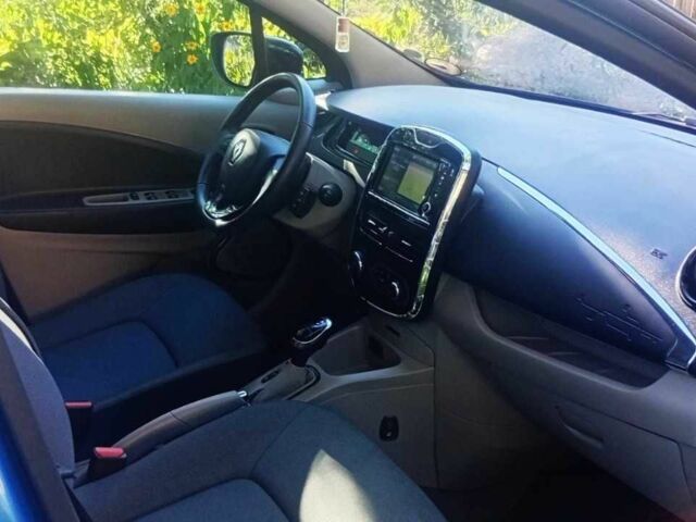 Синій Рено Зое, об'ємом двигуна 0 л та пробігом 87 тис. км за 7491 $, фото 10 на Automoto.ua