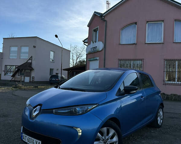Синій Рено Зое, об'ємом двигуна 0 л та пробігом 141 тис. км за 8970 $, фото 19 на Automoto.ua