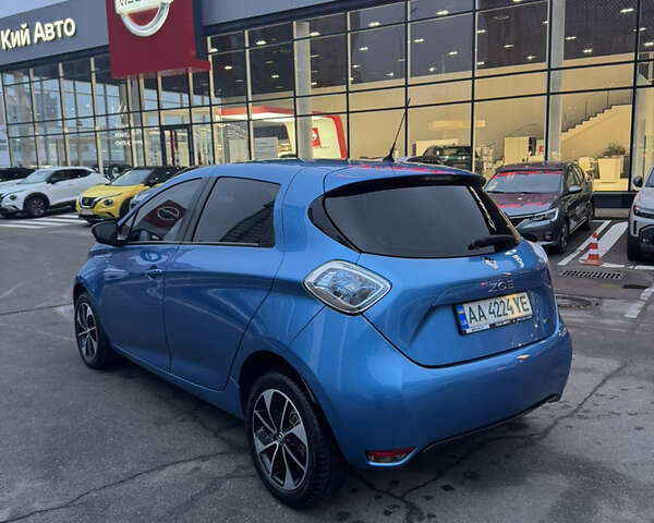 Синий Рено Зое, объемом двигателя 0 л и пробегом 61 тыс. км за 11400 $, фото 4 на Automoto.ua