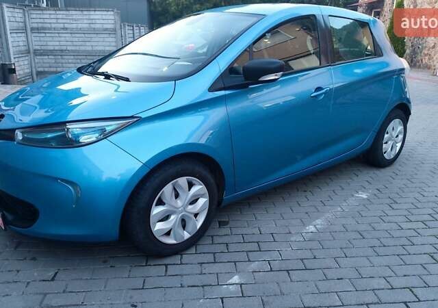 Синій Рено Зое, об'ємом двигуна 0 л та пробігом 82 тис. км за 9300 $, фото 9 на Automoto.ua