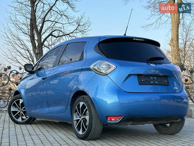 Синий Рено Зое, объемом двигателя 0 л и пробегом 104 тыс. км за 8600 $, фото 5 на Automoto.ua